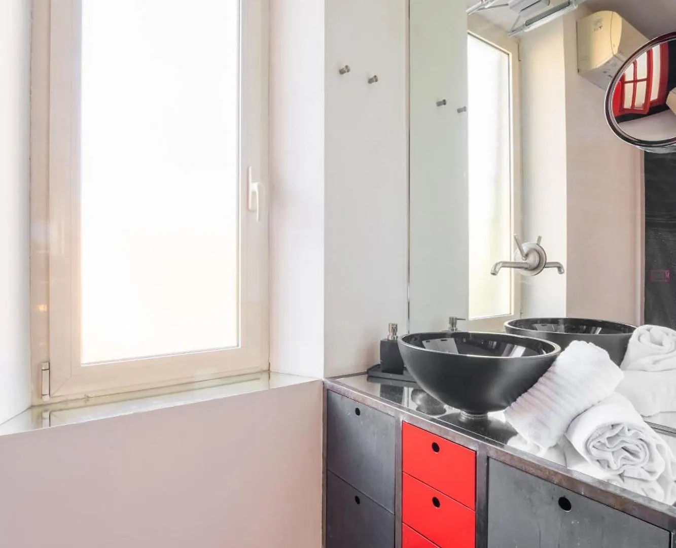 Comics Roma Penthouse, Funny Flat Nearby Colosseum 0*, Rome Italy